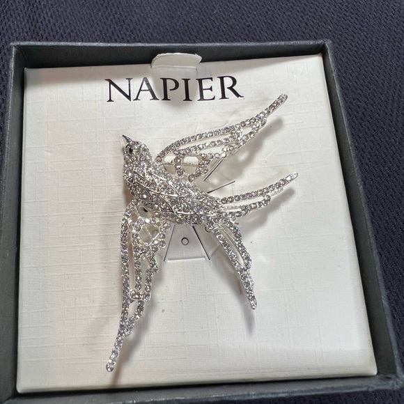 Napier Jewelry - Napier NWOT Bird Rhinestone Brooch